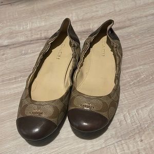 Coach flats